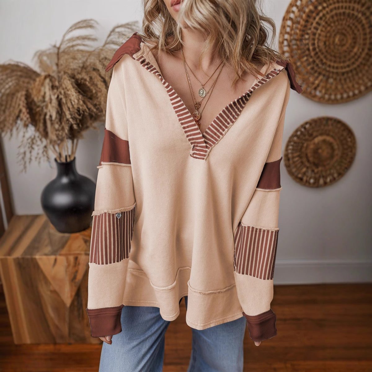 Oversized Colour Block Sweatshirt with Striped V-Neckline — variant_front