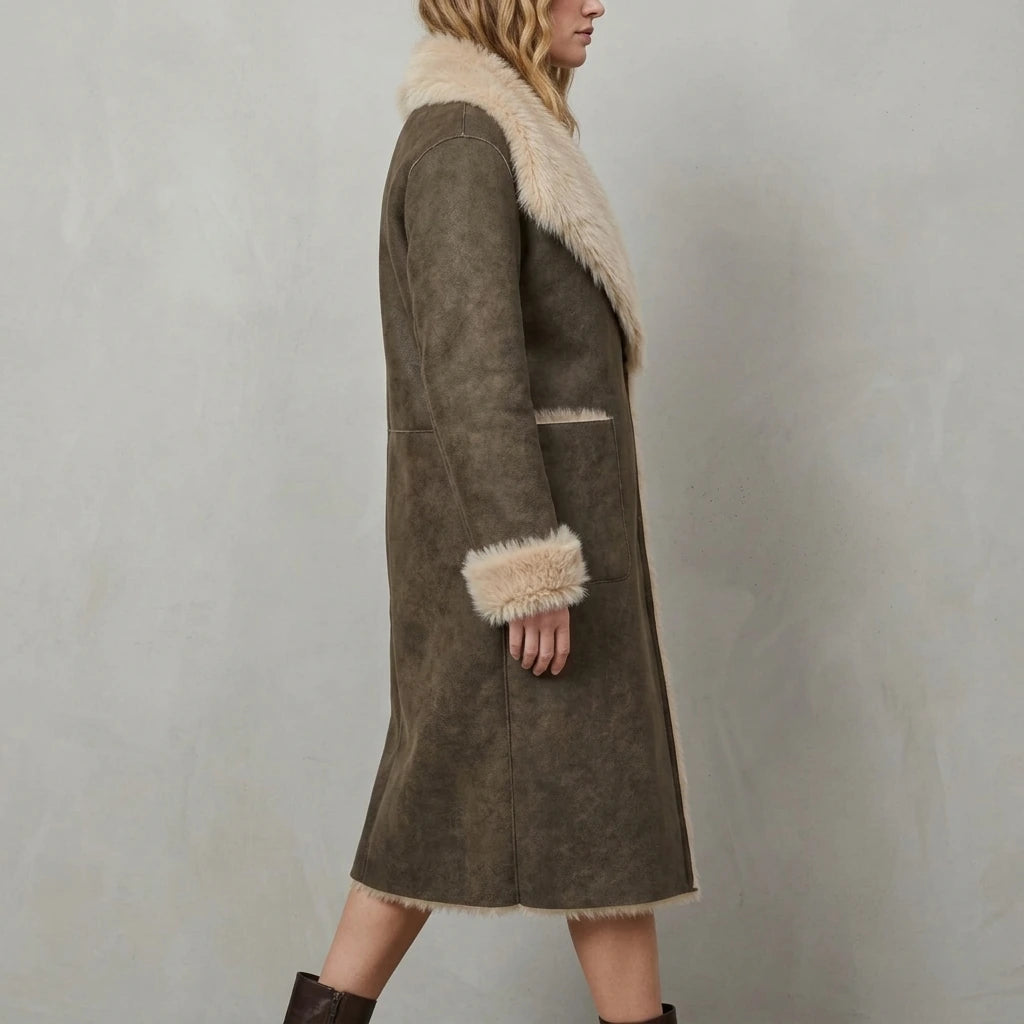 Women's Reversible Faux Shearling Coat with Textured Design – Genevieve — variant_front