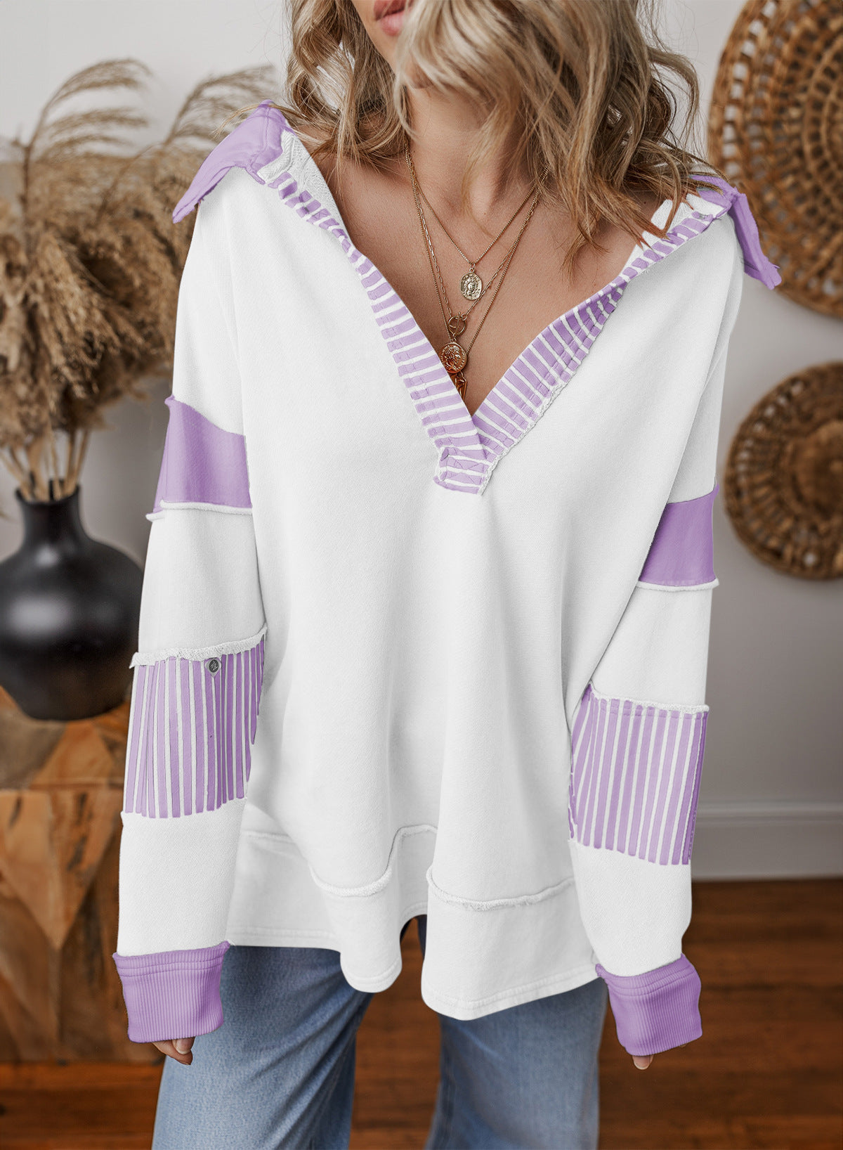 Oversized Colour Block Sweatshirt with Striped V-Neckline — variant_front